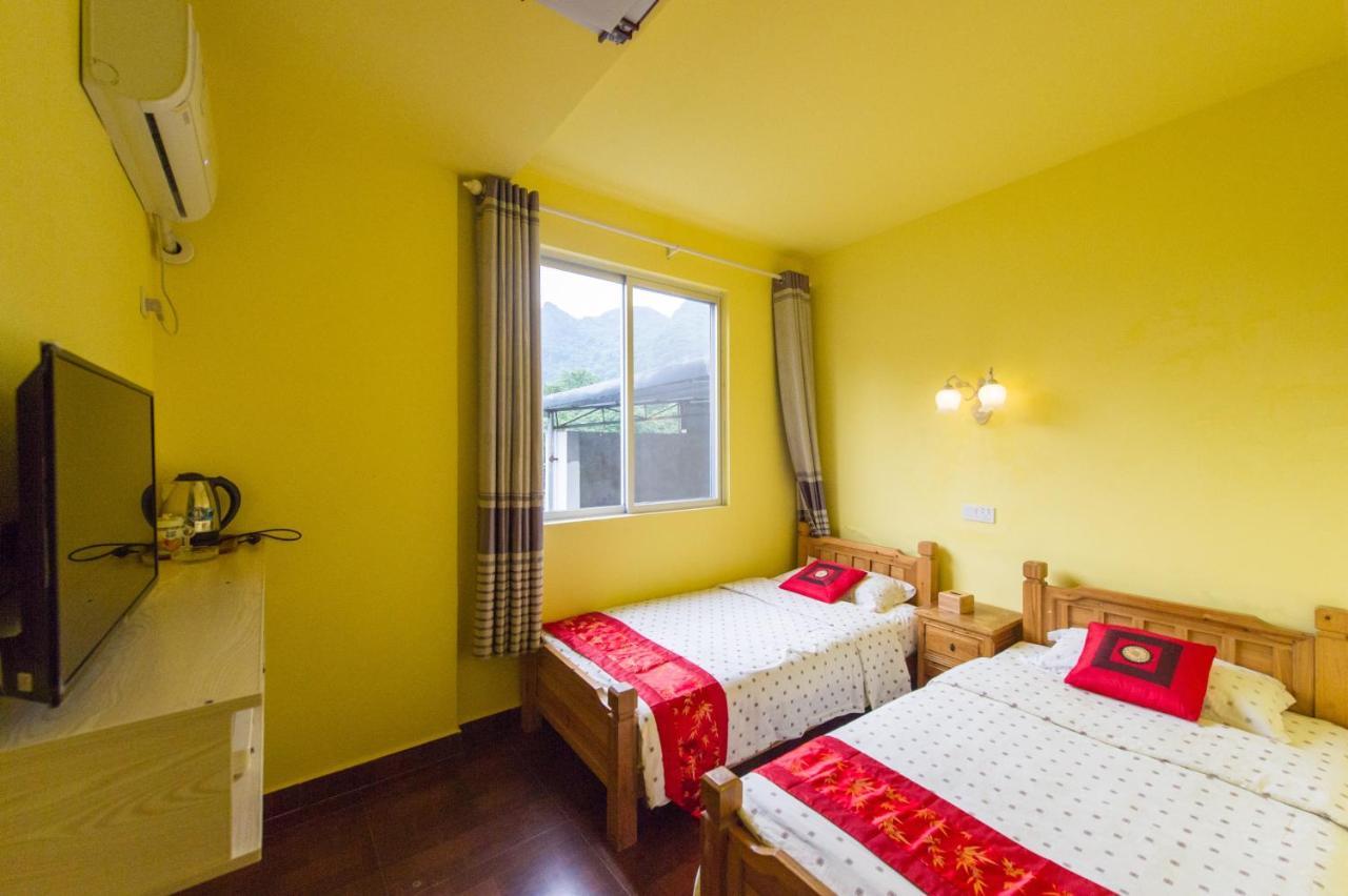 Hotel 老门客栈 à Yangshuo Extérieur photo